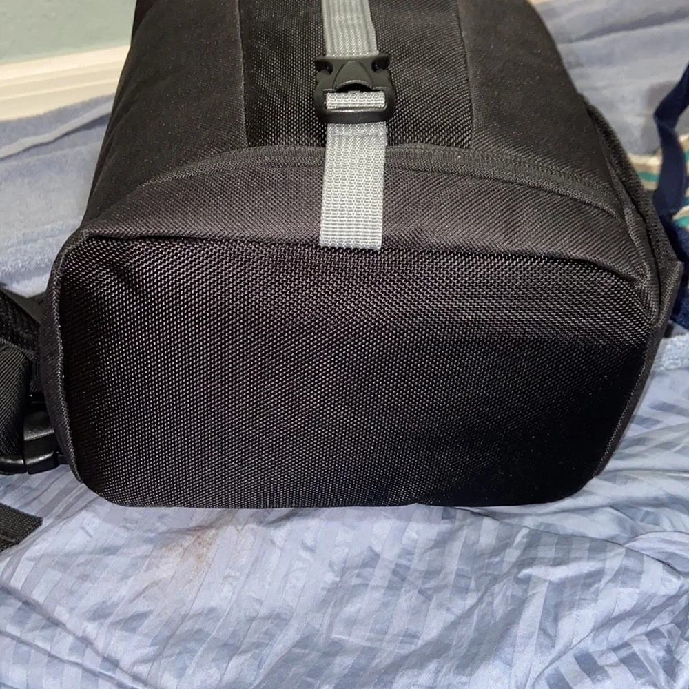 NWT Altura camera bag